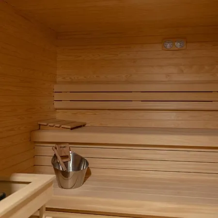 Dei Pini 博德鲁姆